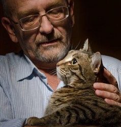 Pets and Seniors – Some Tips Before You Adopt